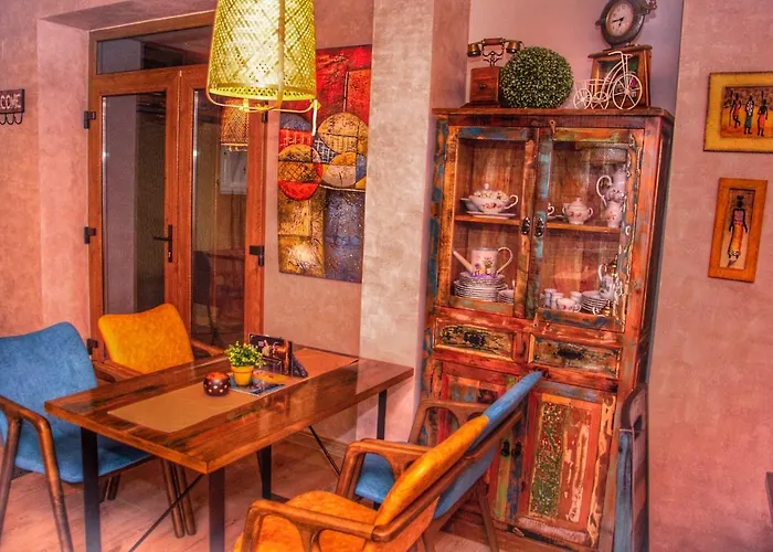 ゲストハウス Pansion Bubamara 4*